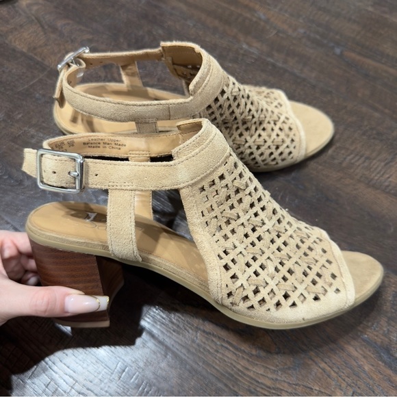 Franco Sarto Harlet 3 Leather/Suede Open-Toe Heels Size 9 Women - Picture 5 of 13